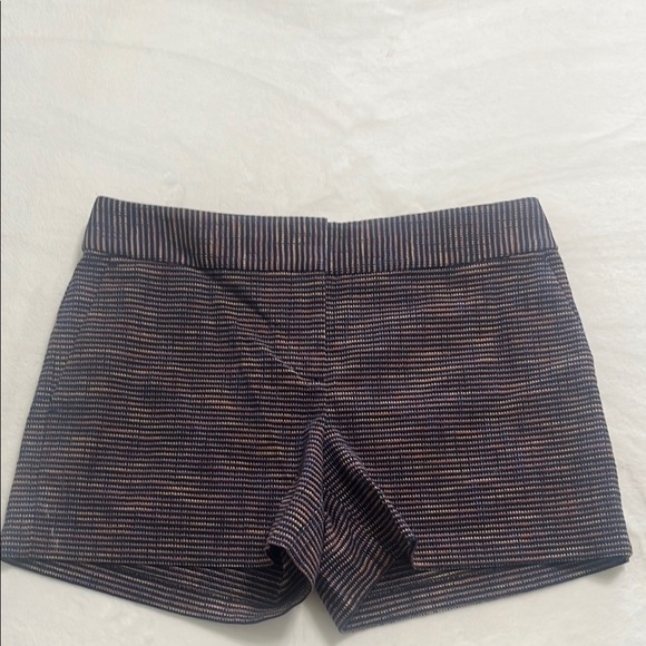 LOFT Textured Riviera Shorts with 4 Inch Inseam - Picture 3 of 11